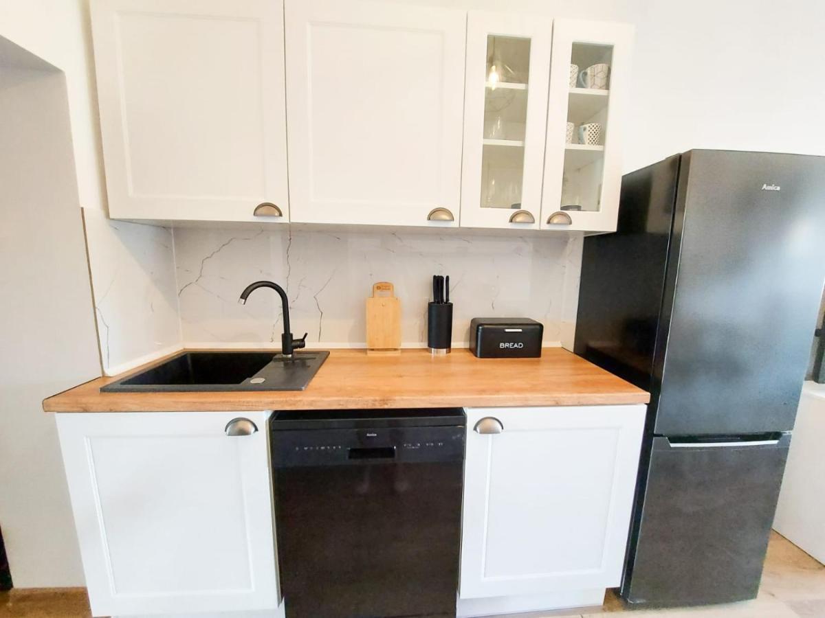 Apartmán Ratusz Na 5 Jelení Hora Exteriér fotografie